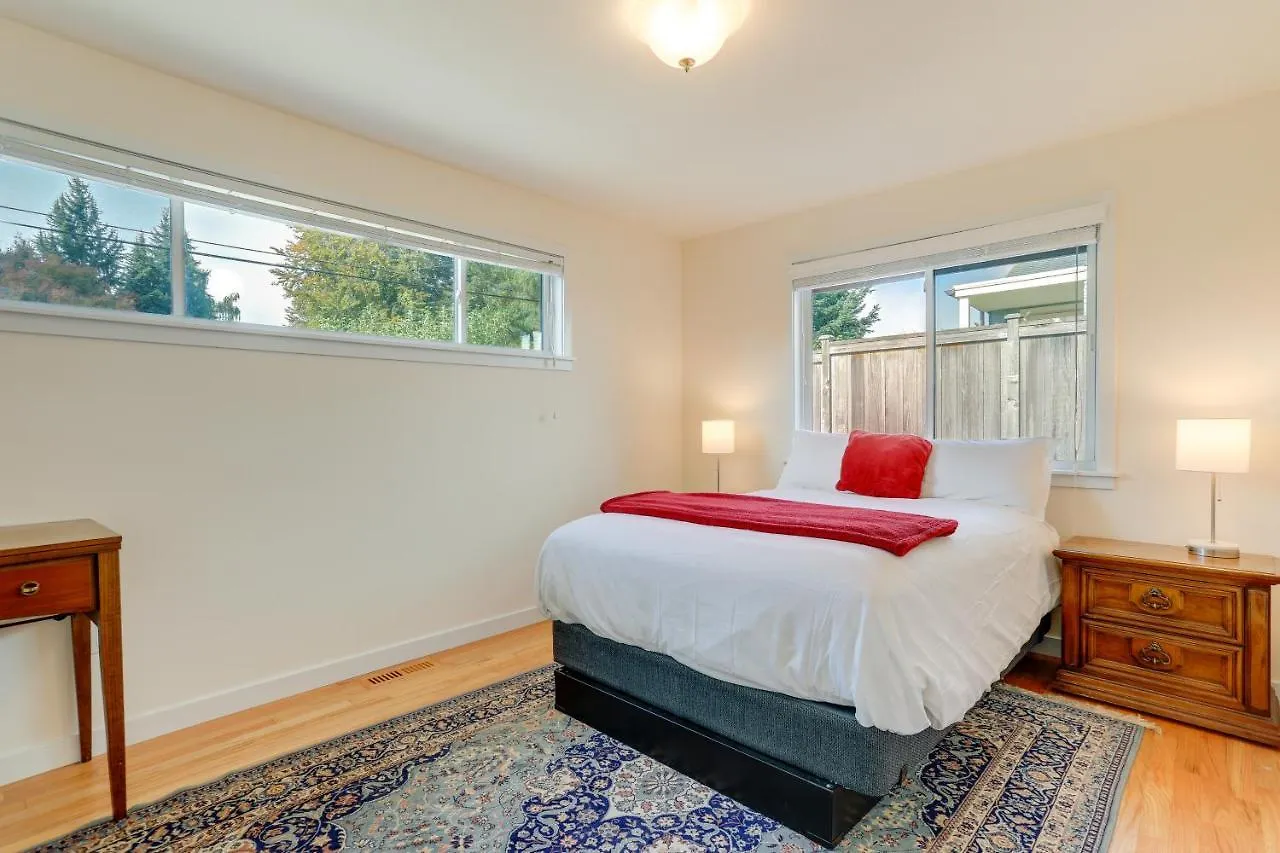 Beautiful Seattle Home With Patio About 9 Mi To Downtown Nyaraló