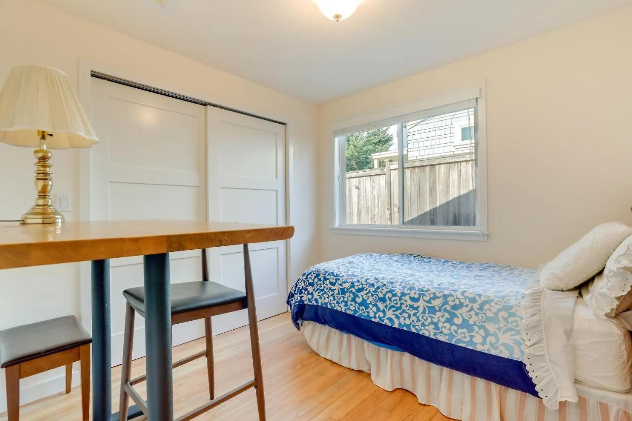 Nyaraló Beautiful Seattle Home With Patio About 9 Mi To Downtown Amerikai Egyesült Államok